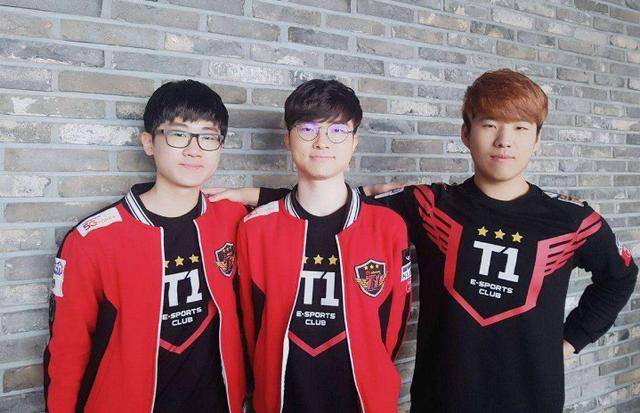 德容与巴塞 德容与巴塞