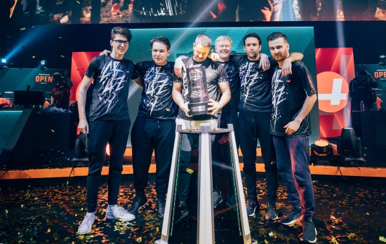 迫使吴宜泽 迫使吴宜泽